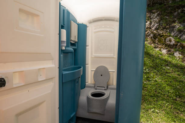 Best Portable Restroom Removal and Pickup  in Avalon, NJ